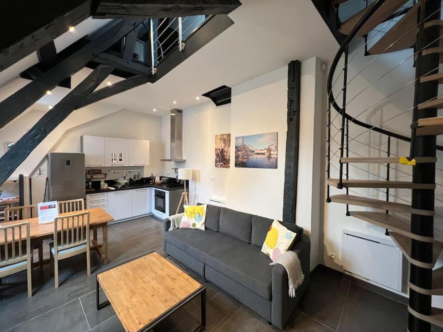 Le Jeannin, Magnifique Duplex 6 Prs - Centre Historique De Dijon Apartment Екстериор снимка